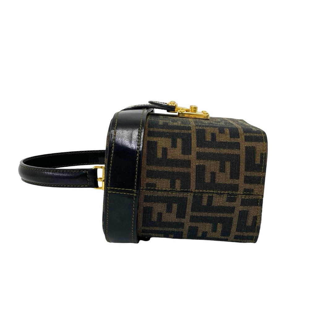 shoulder bag fendi
