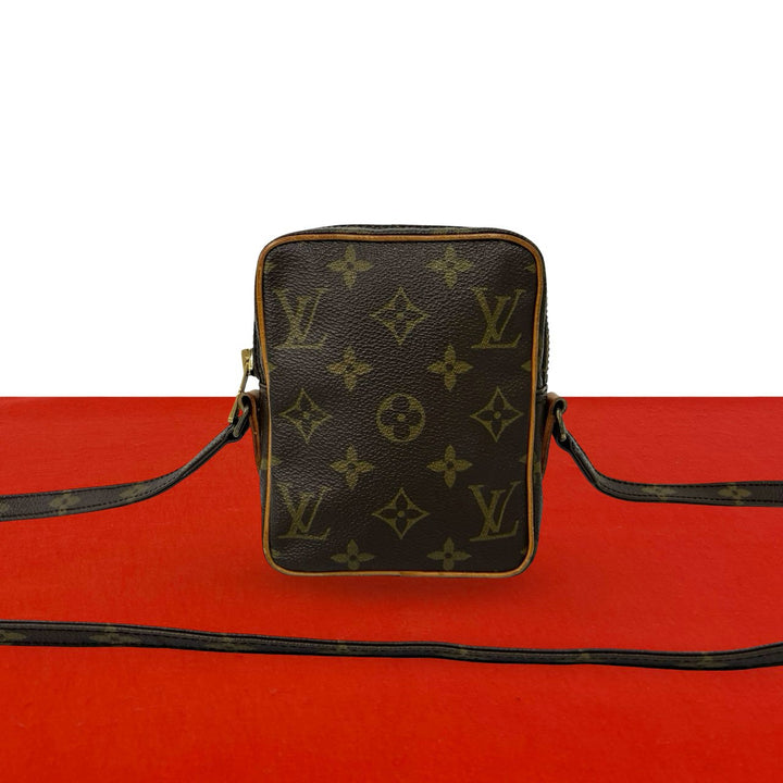 Shoulder bag Louis Vuitton mini Danube