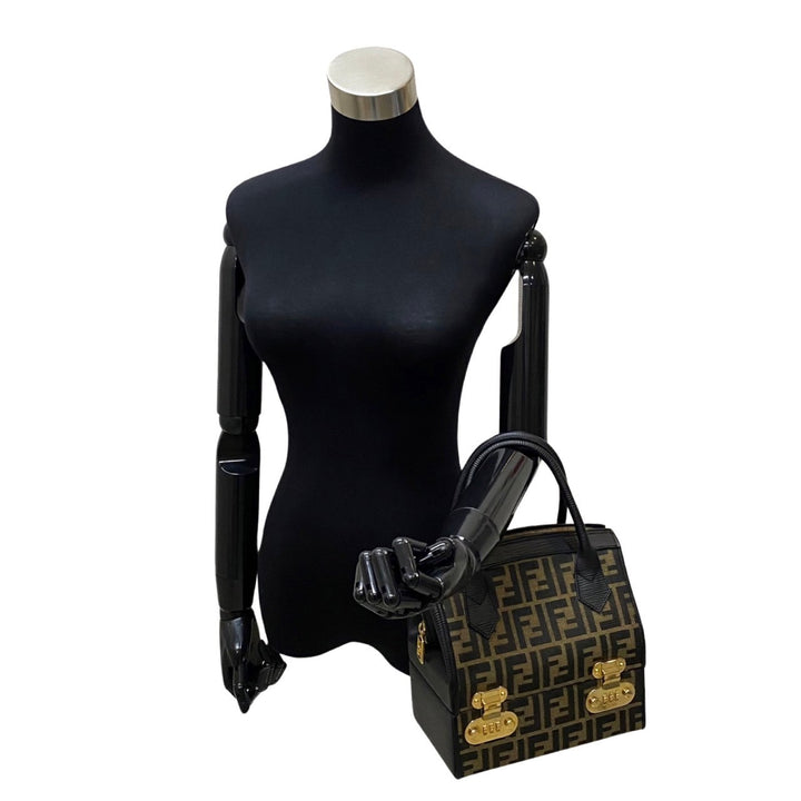 shoulder bag fendi