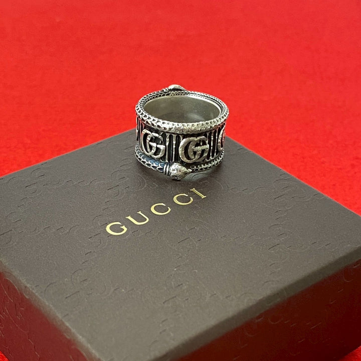 戒指 Gucci 雙 G 蛇形戒指