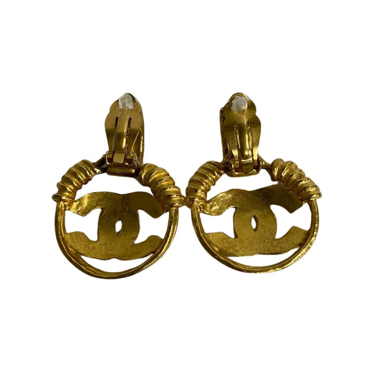 earrings chanel