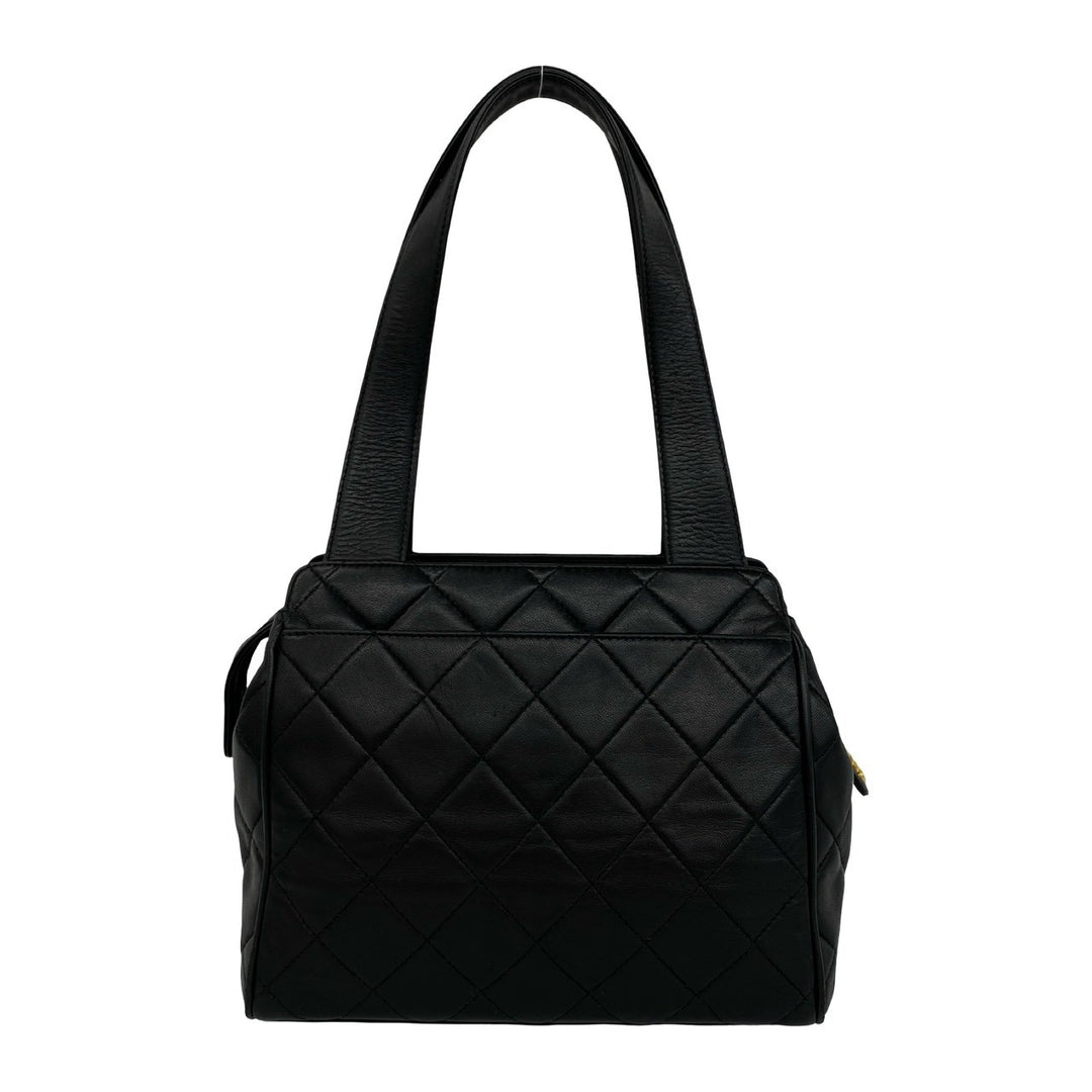 ハンドバッグ シャネル