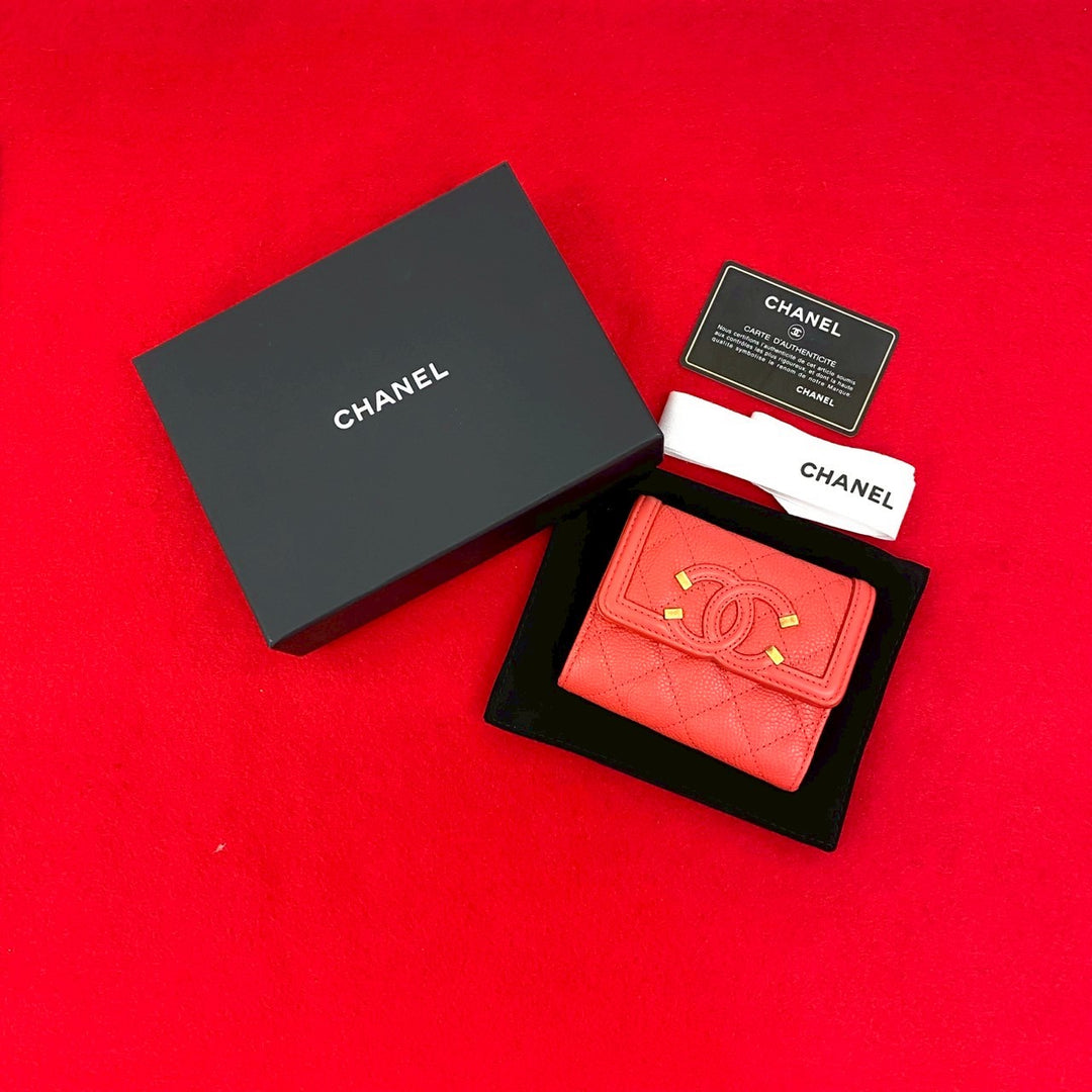 三折皮夾 Chanel CC 花絲緊湊型皮夾