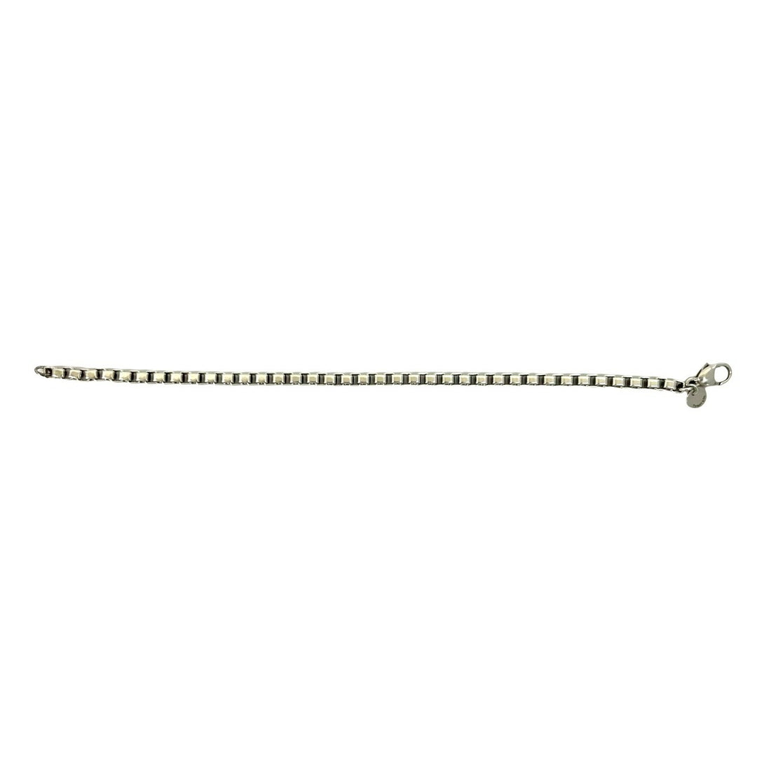 blurRubbingtiffany venetian chain