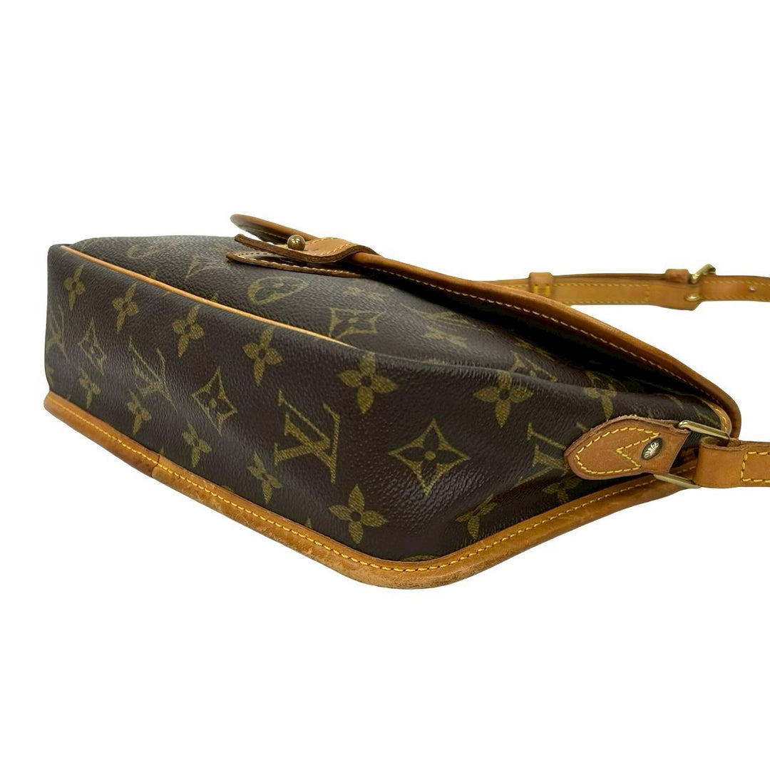 Shoulder bag Louis Vuitton Begisière PM