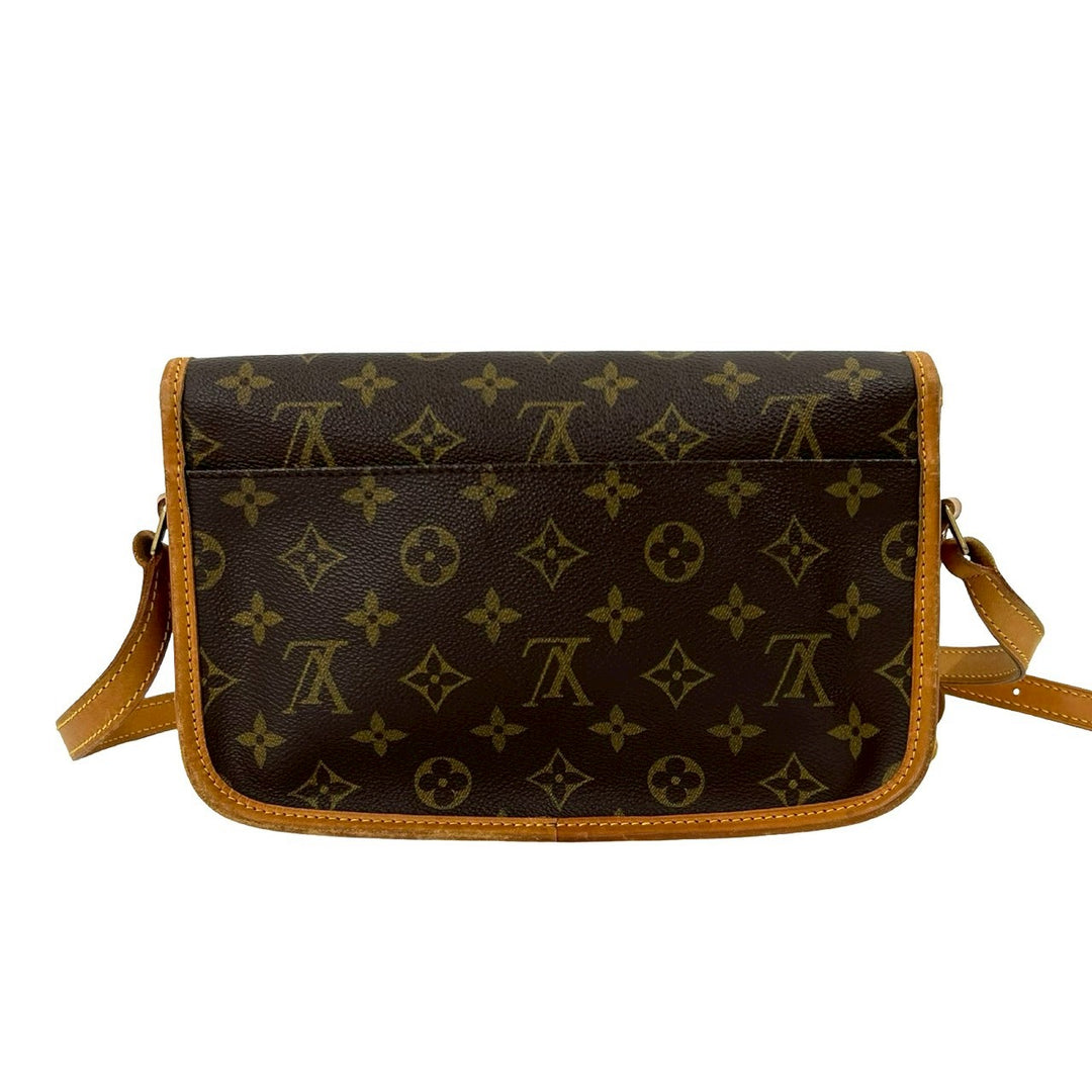 Shoulder bag Louis Vuitton Begisière PM