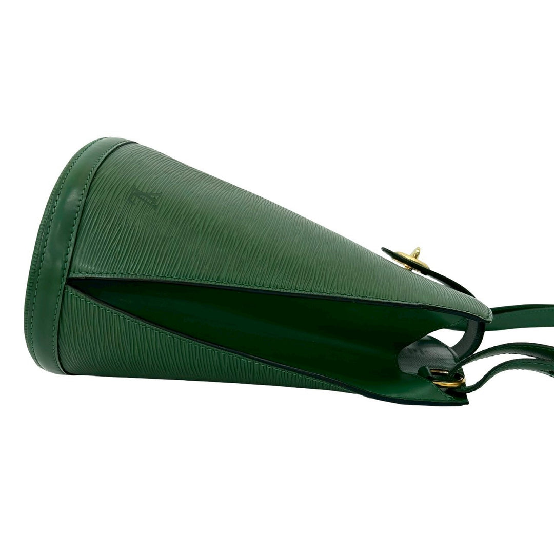 Shoulder bag Louis Vuitton Cluny