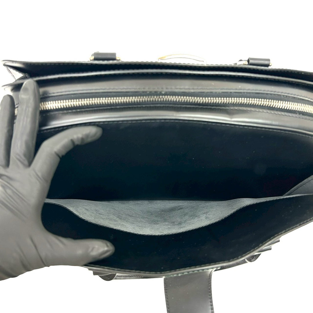 Handbag Louis Vuitton Pont Neuf GM