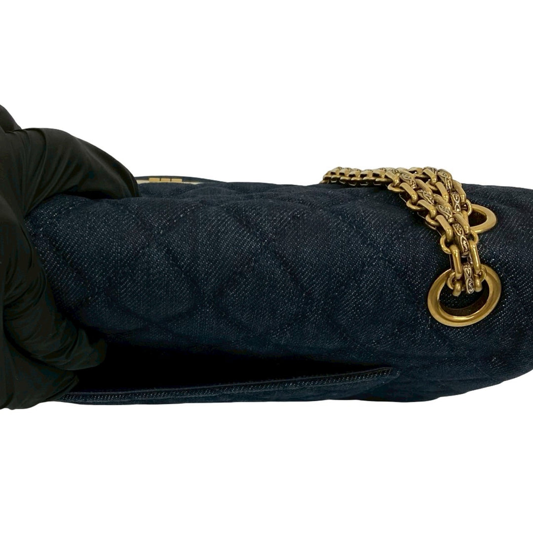 Shoulder bag Chanel 2.55