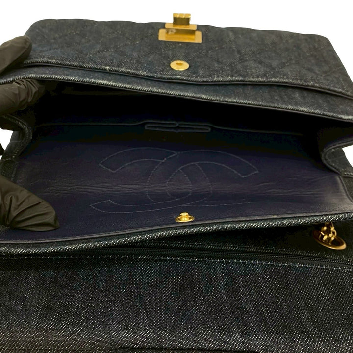 Shoulder bag Chanel 2.55