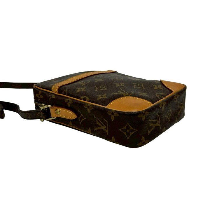 shoulder bag louis vuitton daneuve