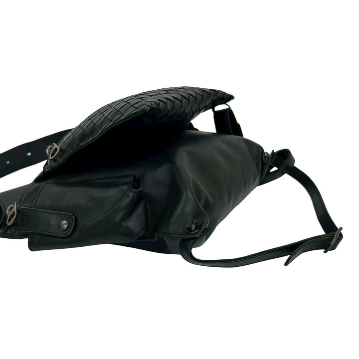 Bottega Veneta 屍袋