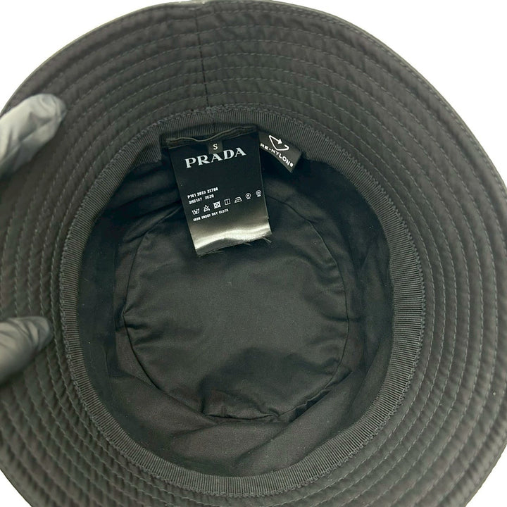 ハット プラダ Re-Nylon