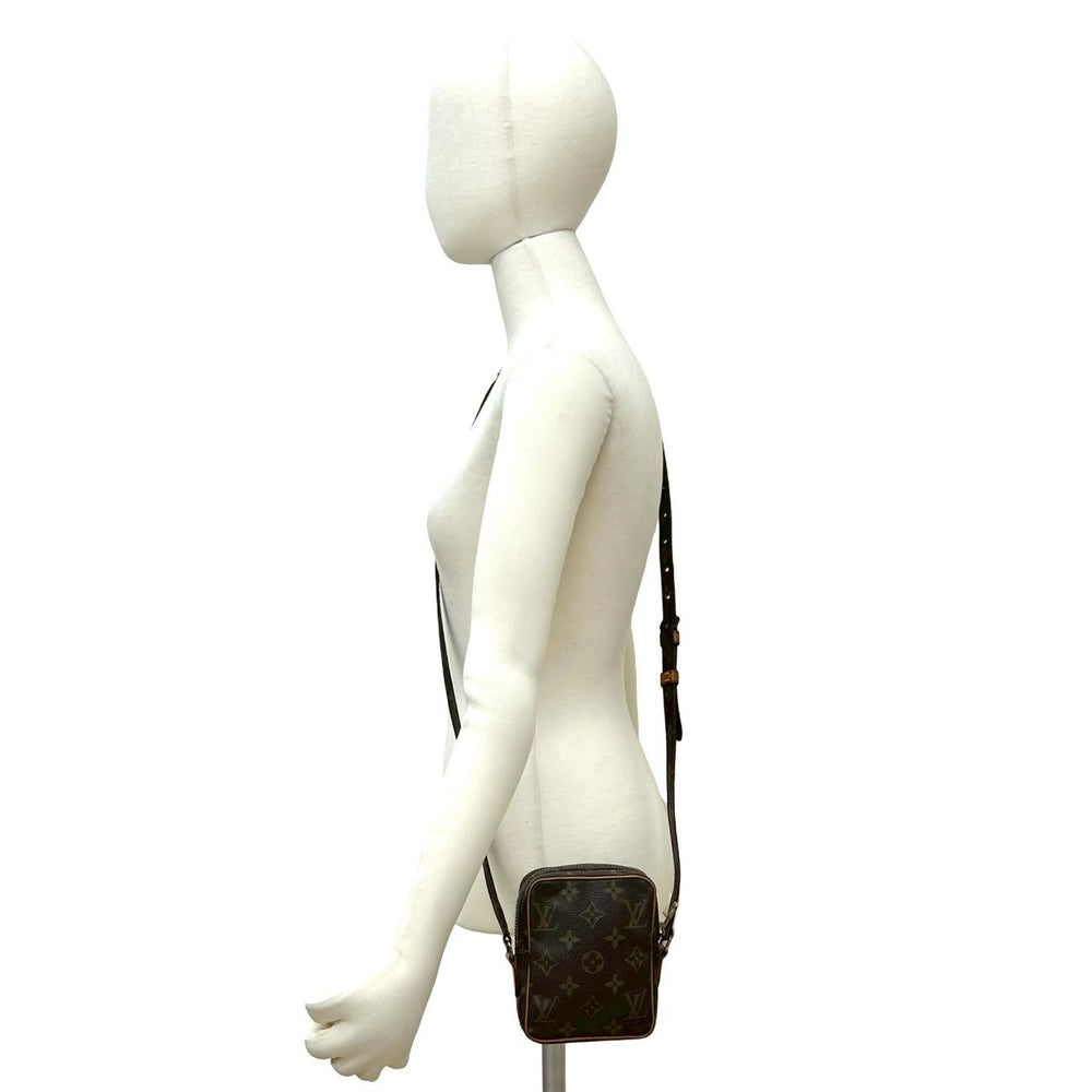Shoulder bag Louis Vuitton mini Danube