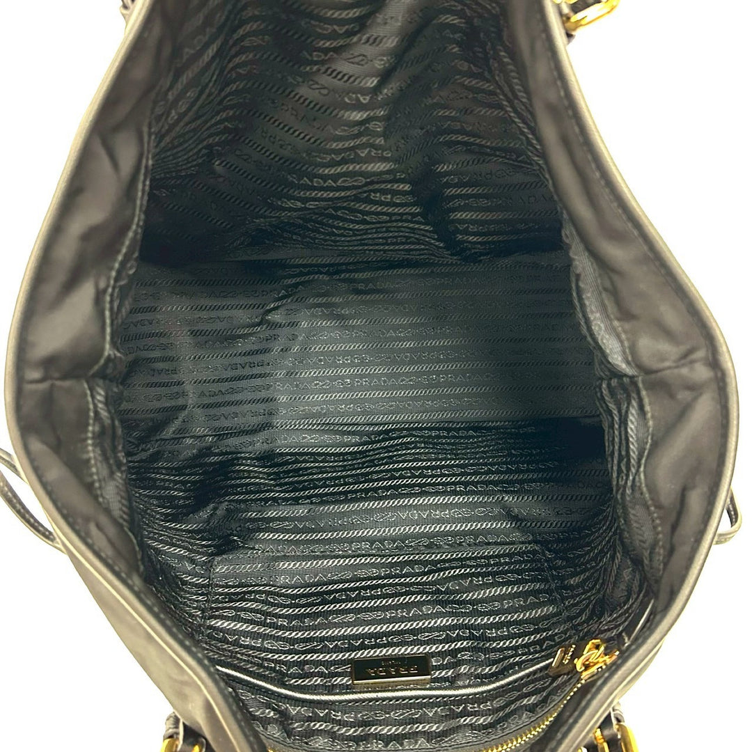 tote bag prada