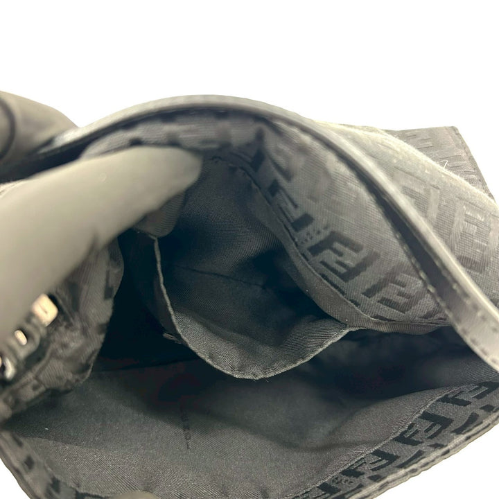 shoulder bag fendi mamma bucket