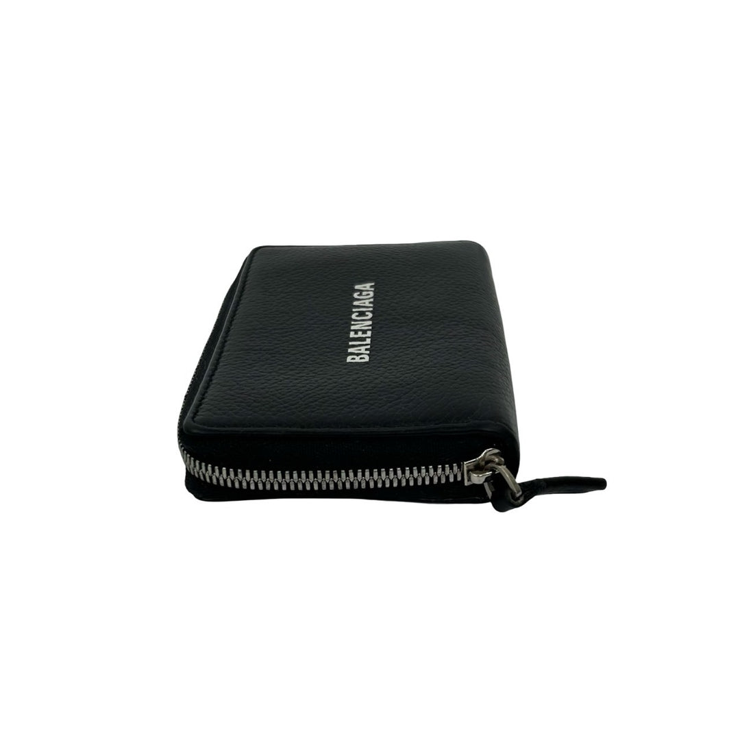 coin case balenciaga