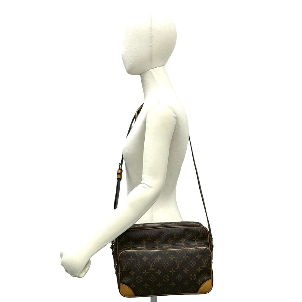 shoulder bag louis vuitton nile