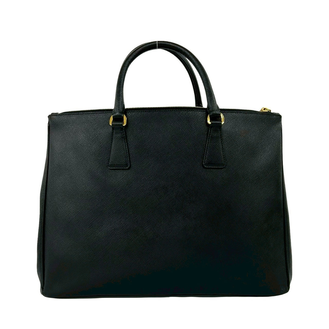 handbag prada