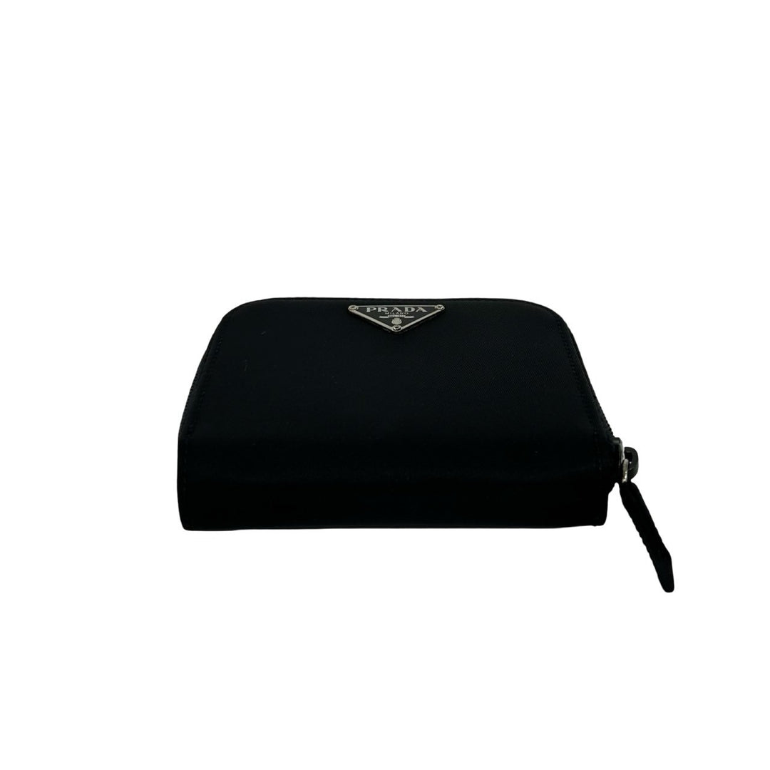 bifold wallet prada
