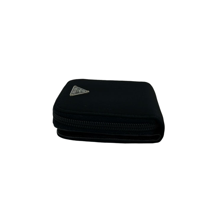 bifold wallet prada