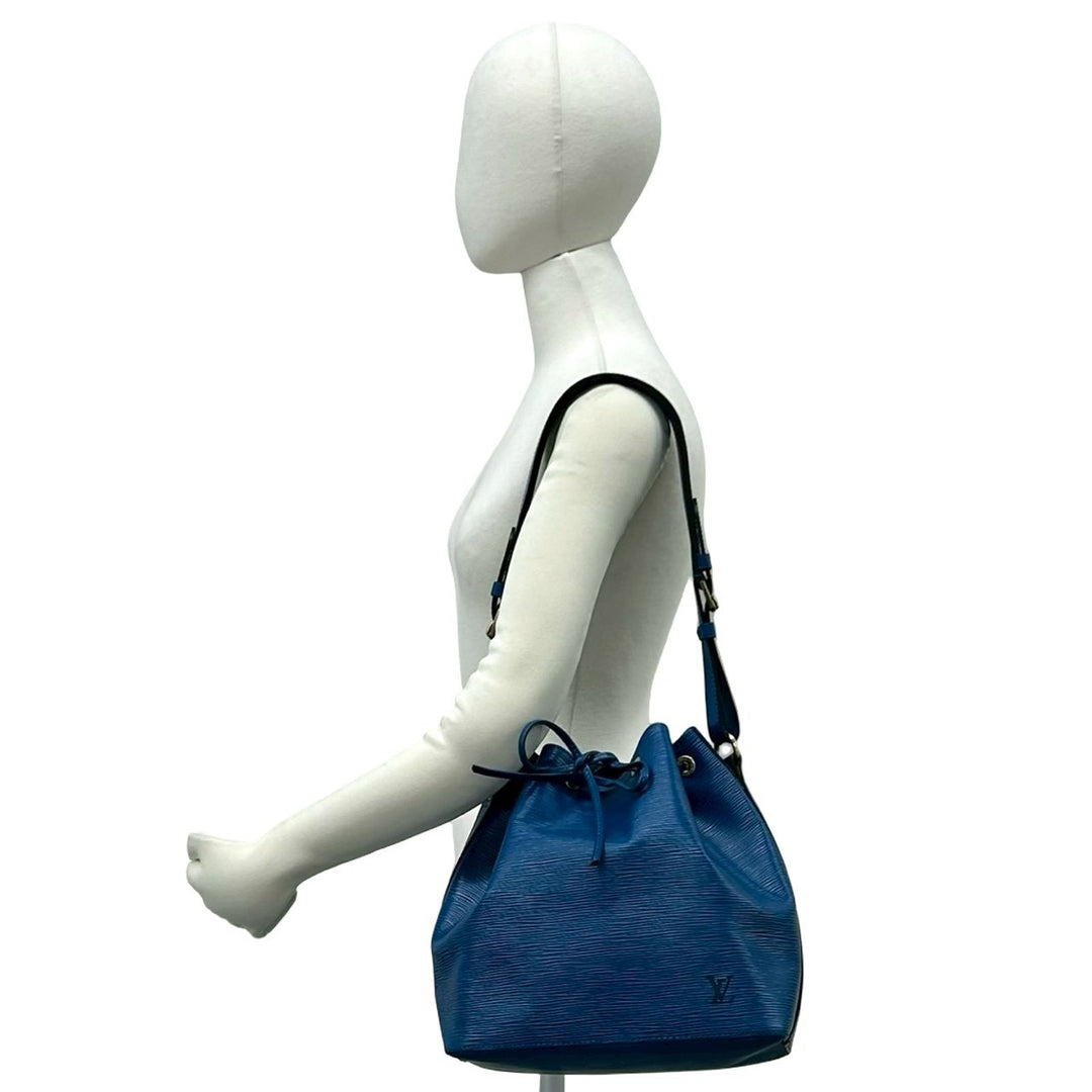 ショルダーバッグ ルイヴィトン プチ ノエ