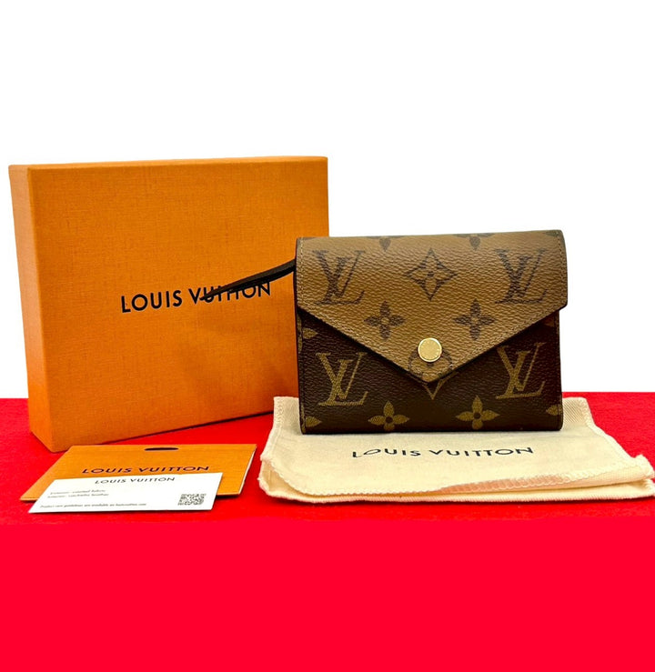 三つ折り財布 ルイヴィトン ポルトフォイユ ヴィクトリーヌ