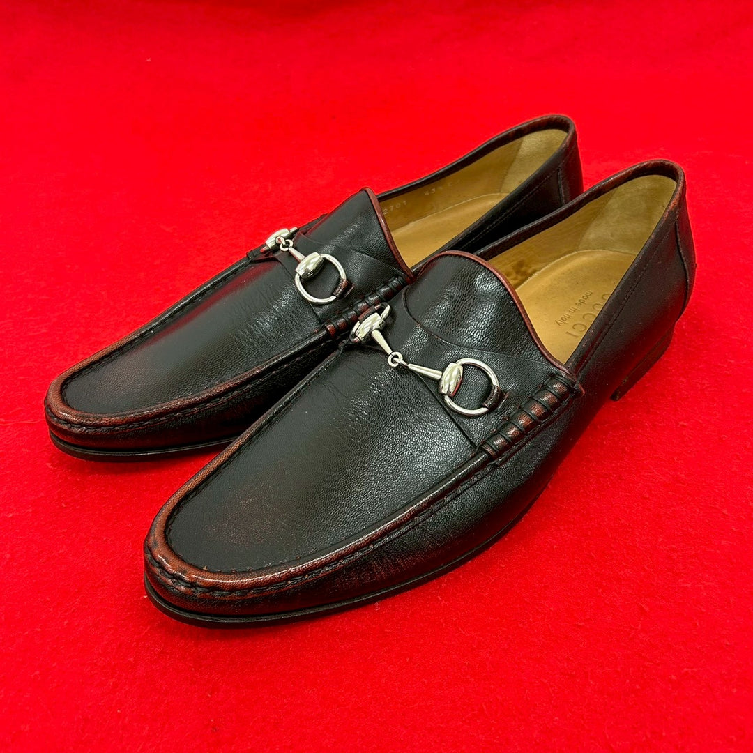 ローファー グッチ