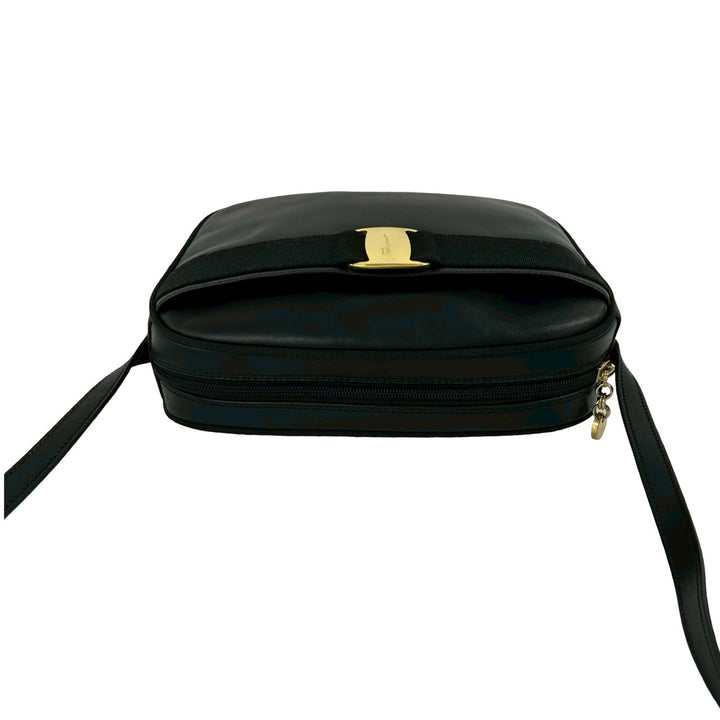 ショルダーバッグ サルヴァトーレフェラガモ