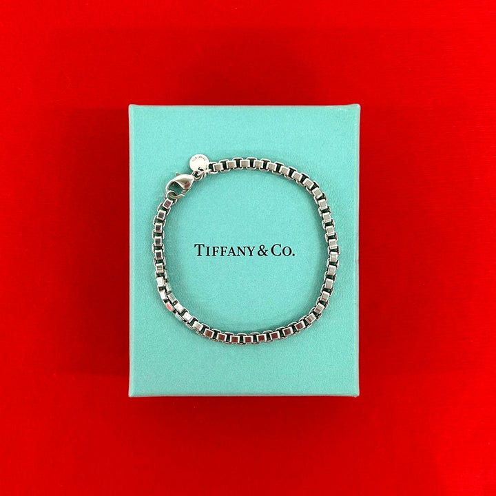 blurRubbingTiffany Venetian BreRubbingCut