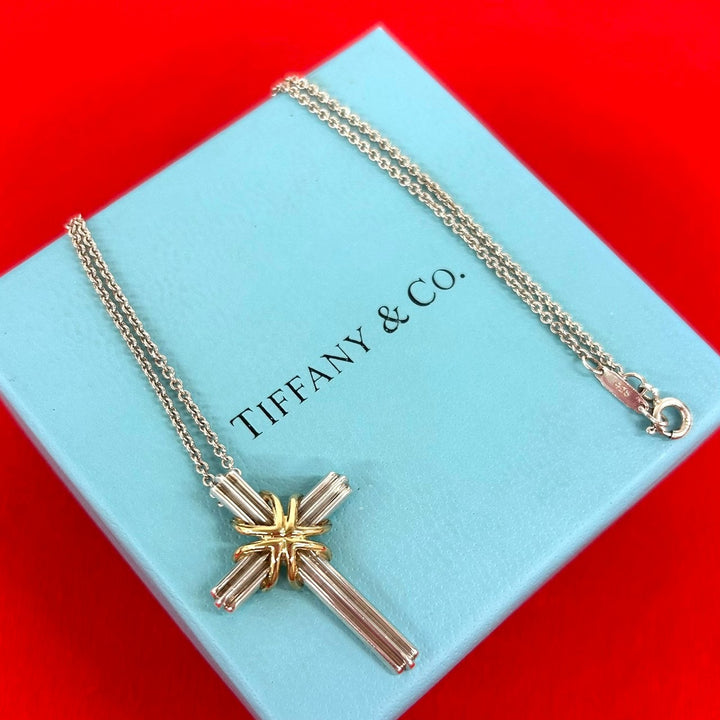 necklace tiffany signature cross