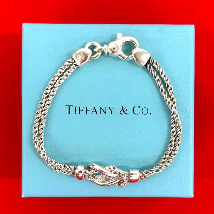 blurRubbingTiffany Double Rope Center Knot BureRubbingCut