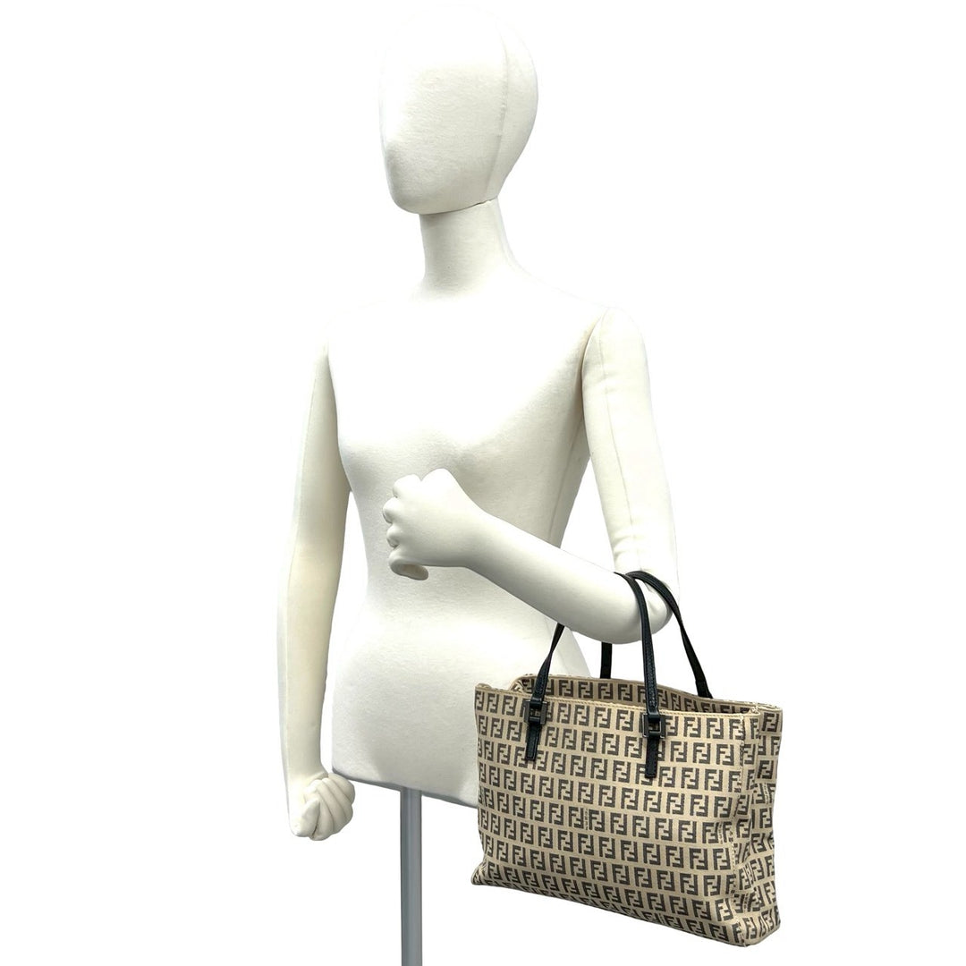 tote bag fendi