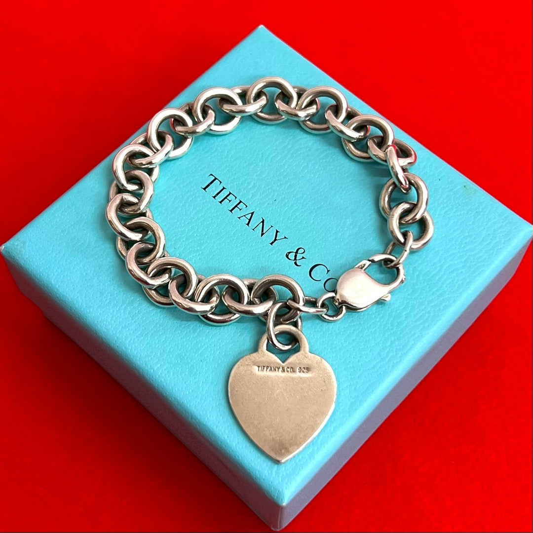 blurRubbingTiffany heart tag blurRubbingCut