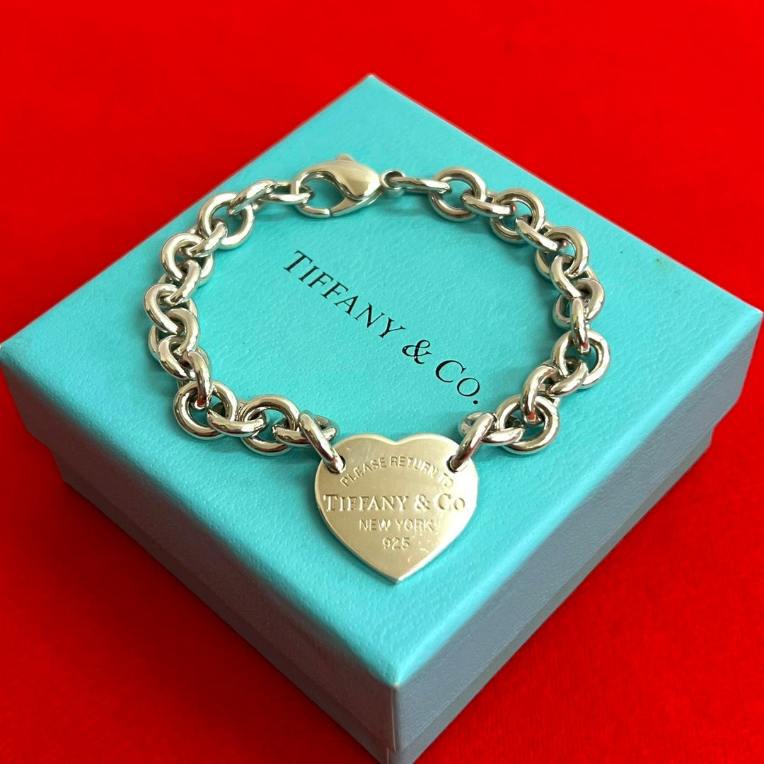 blurRubbingTiffany Return to Heart BureRubbingCut