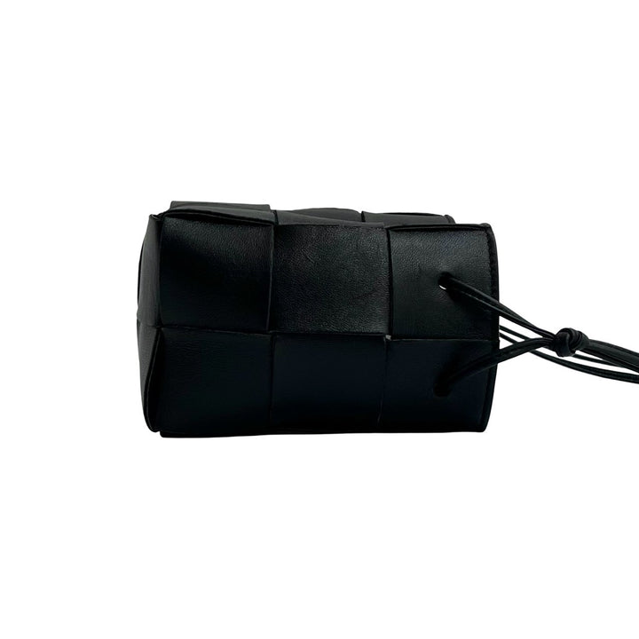 Shoulder bag bottega veneta cassette bucket mini