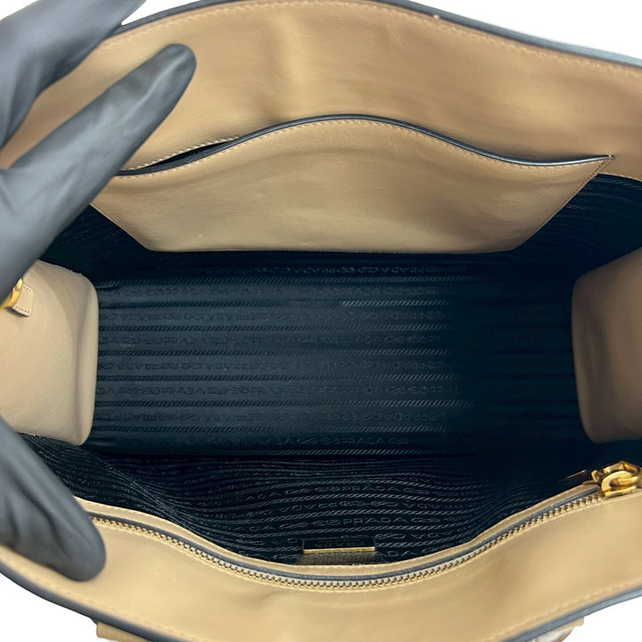 shoulder bag prada