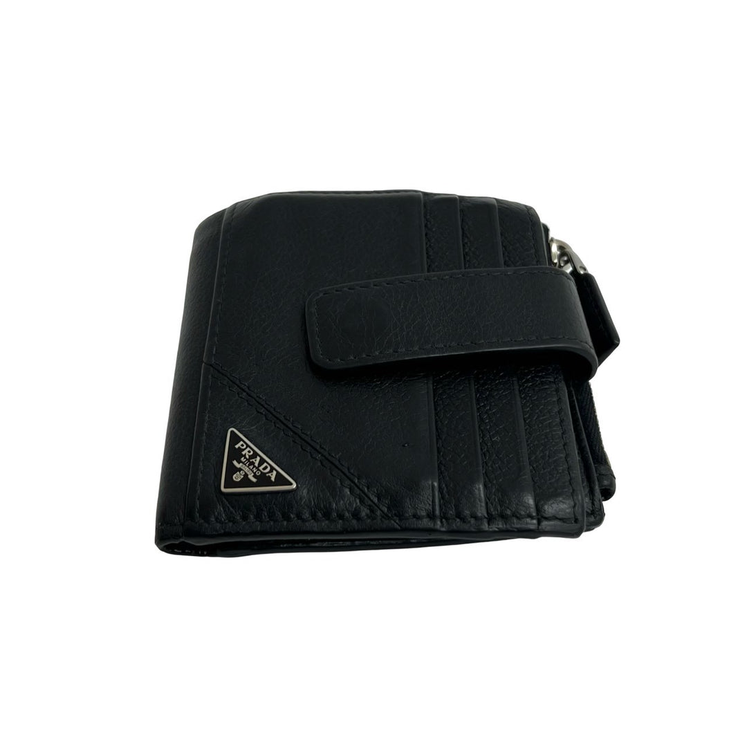 bifold wallet prada