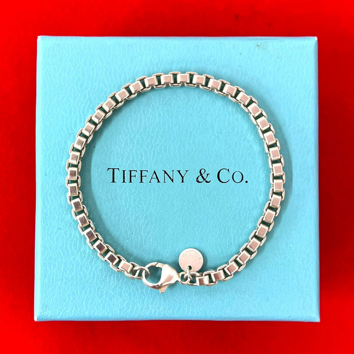 blurRubbingTiffany Venetian