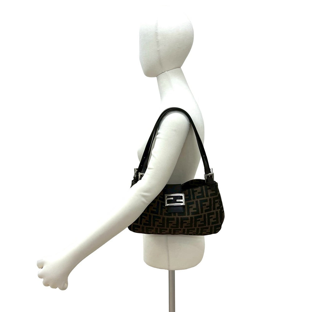 shoulder bag fendi mamma bucket