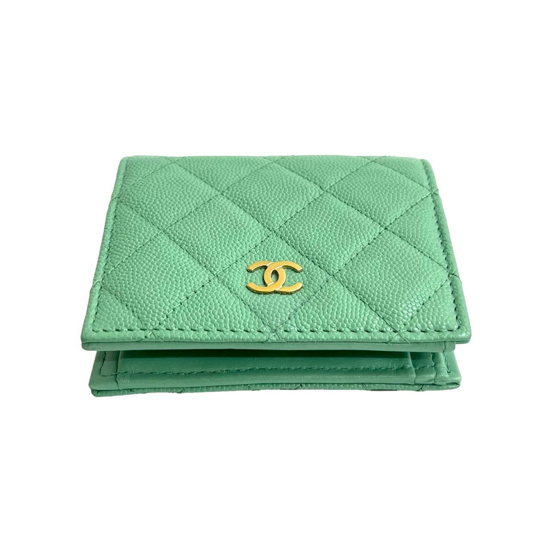 bifold wallet chanel