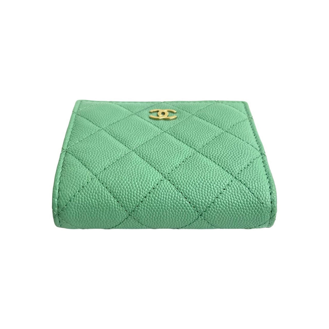 bifold wallet chanel