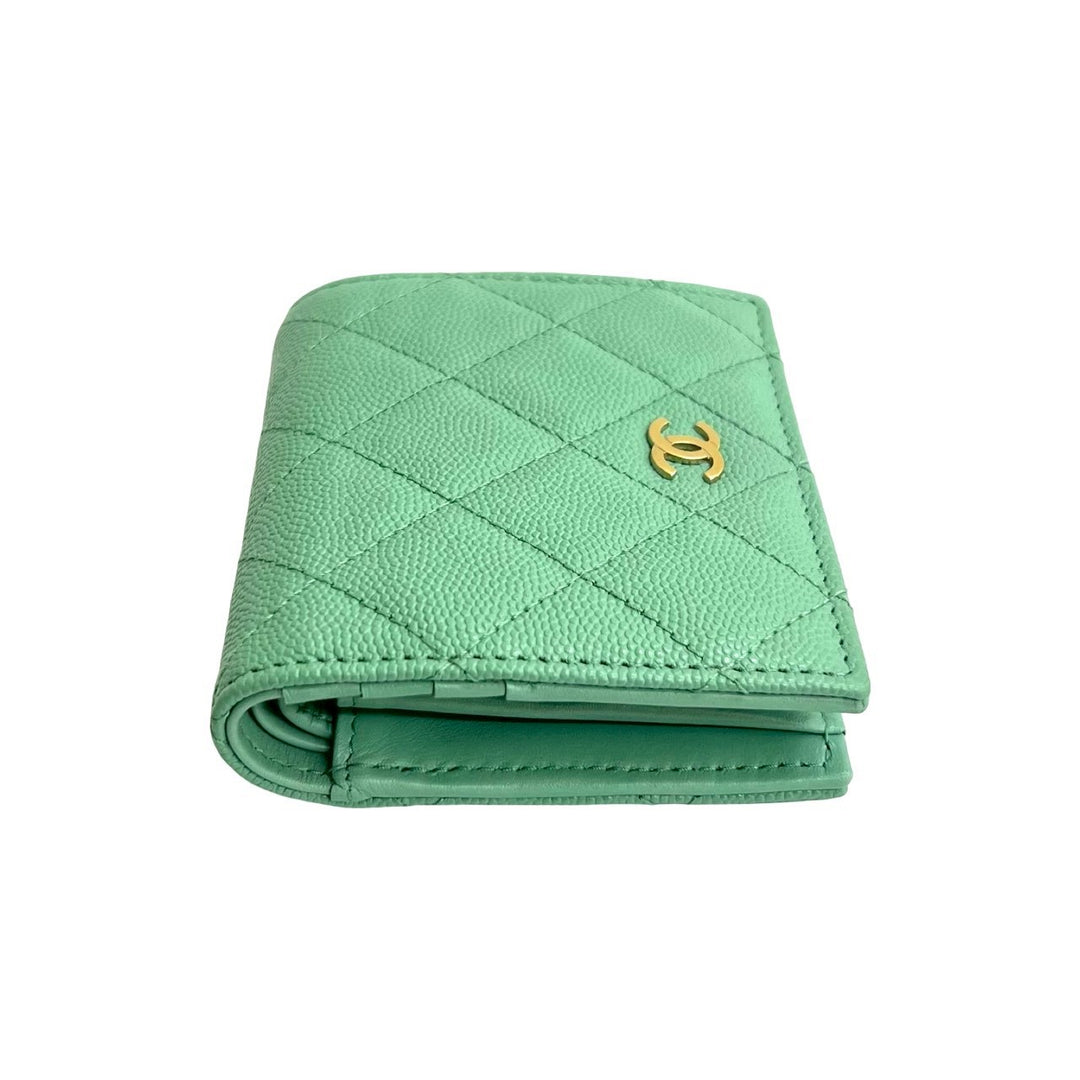 bifold wallet chanel