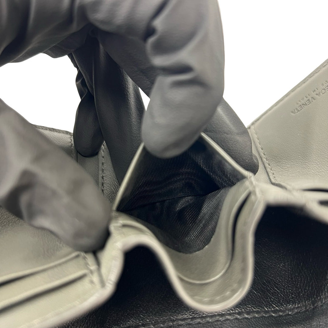 trifold wallet bottega veneta