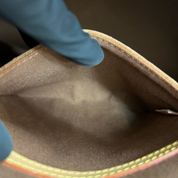Handbag Louis Vuitton Arco PM