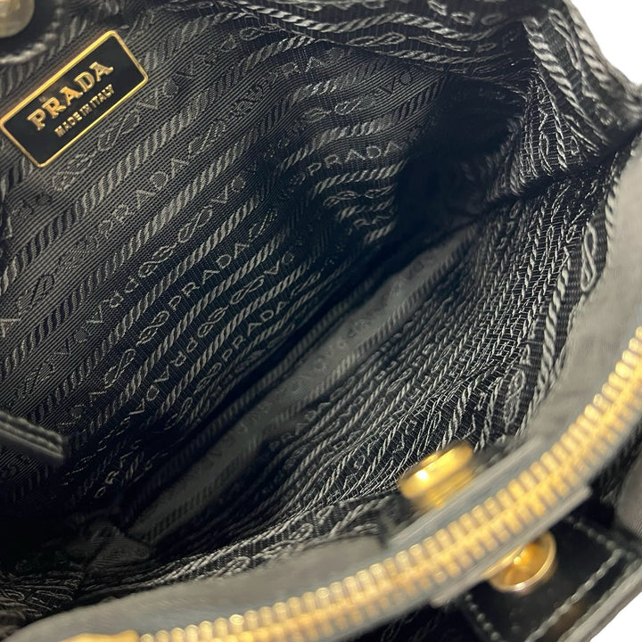 トートバッグ プラダ