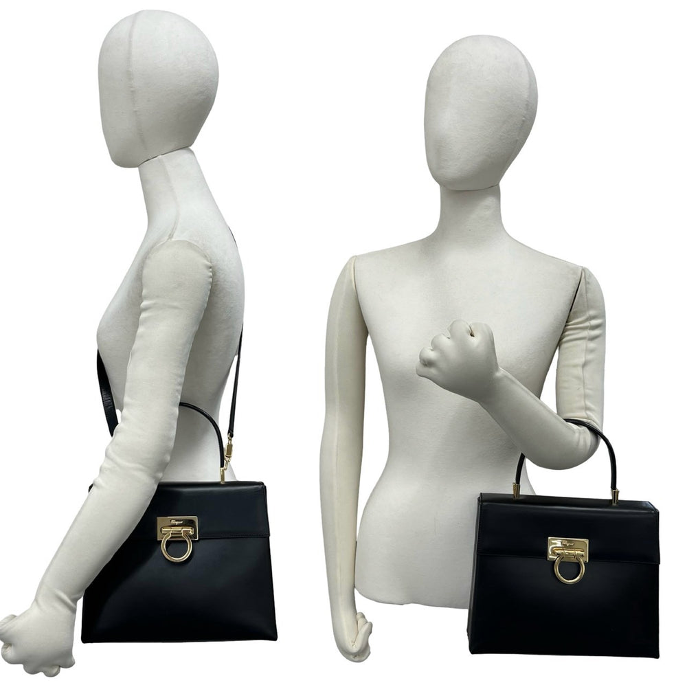 ショルダーバッグ サルヴァトーレフェラガモ