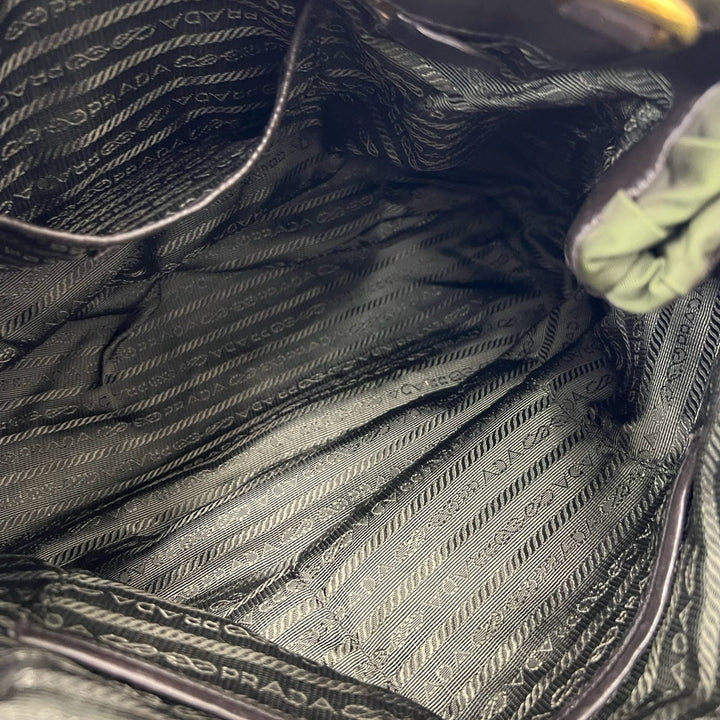 ハンドバッグ プラダ