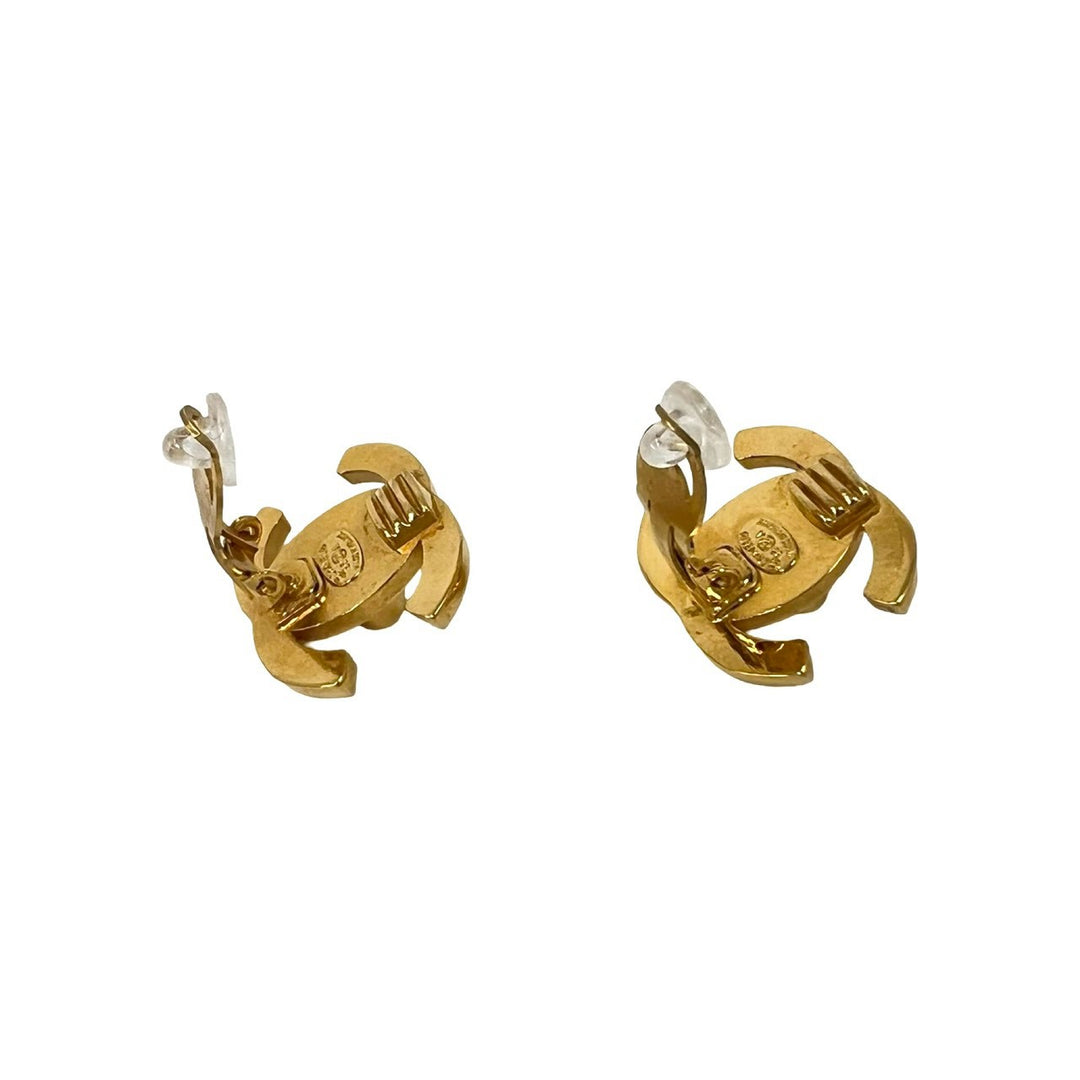 earrings chanel