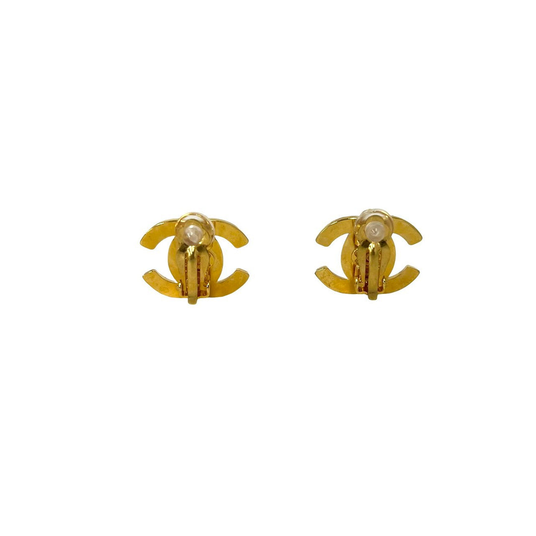earrings chanel